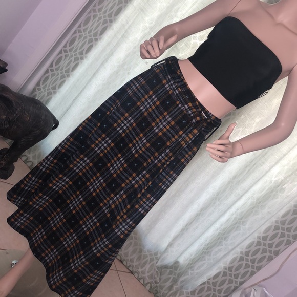 BLACK MUSTARD CHECKERED SKIRT - Picture 14 of 14